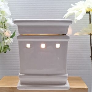 #AAH Elegant White Ceramic Scentsy Wax Warmer Model DIY-SWTE